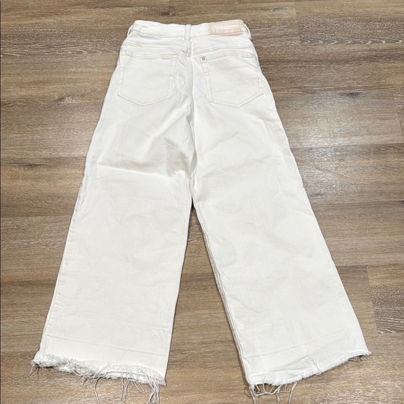 &DENIM Size 26 White Wide Leg Flare Jeans with Frayed Hem - Picture 3 of 13